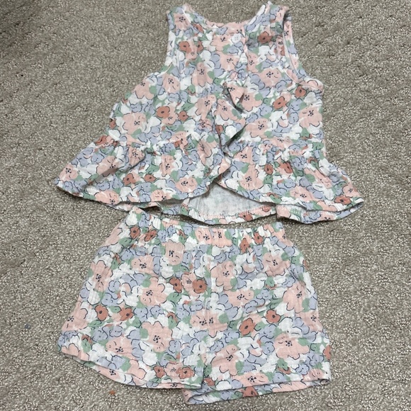 Ivy Hill Flower Set - Picture 2 of 2